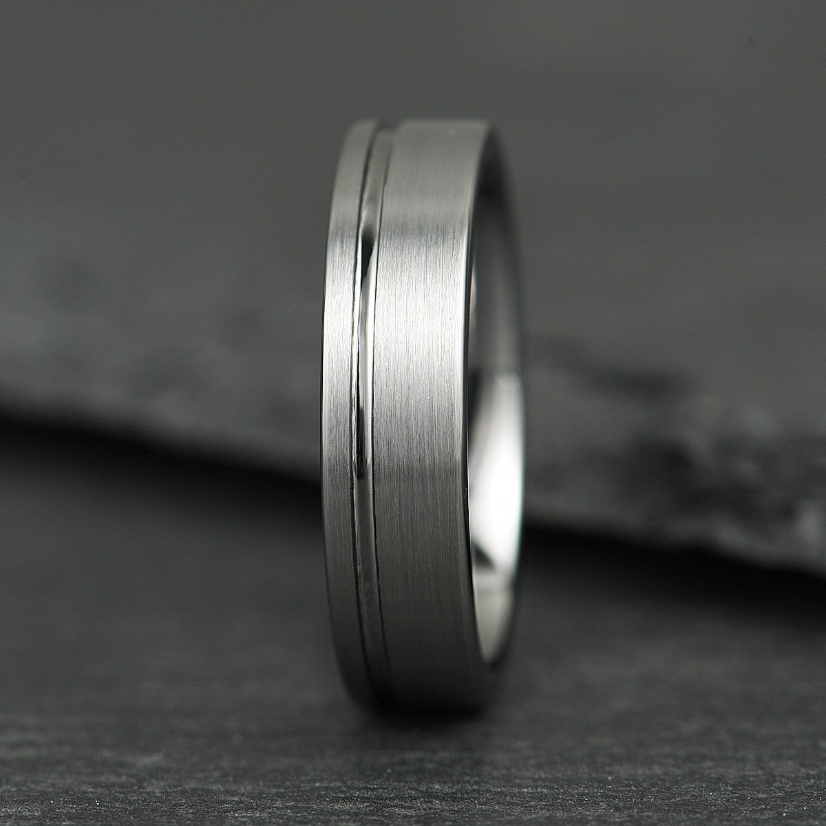 The Axis - Brushed Silver Tungsten Ring (4mm, 6mm)