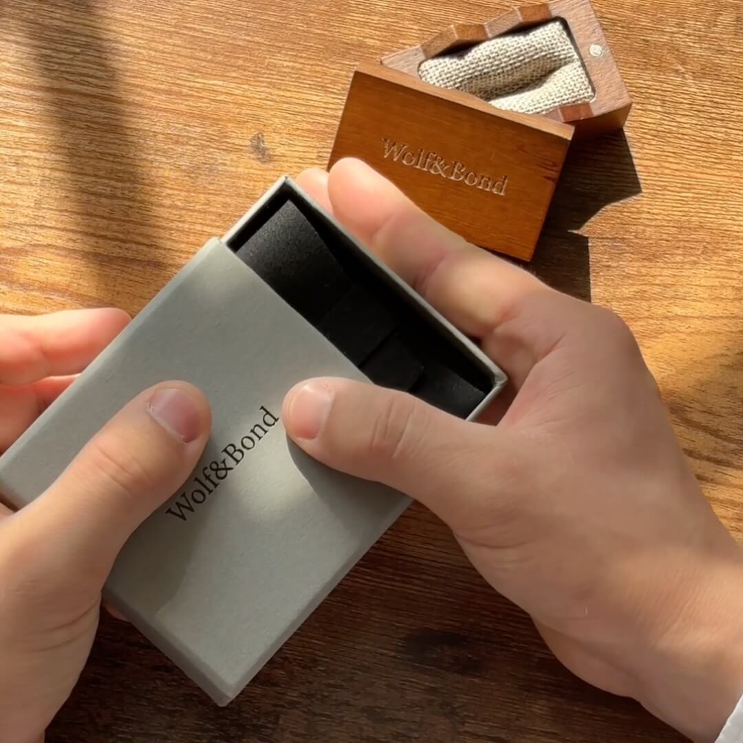Signature Presentation Box