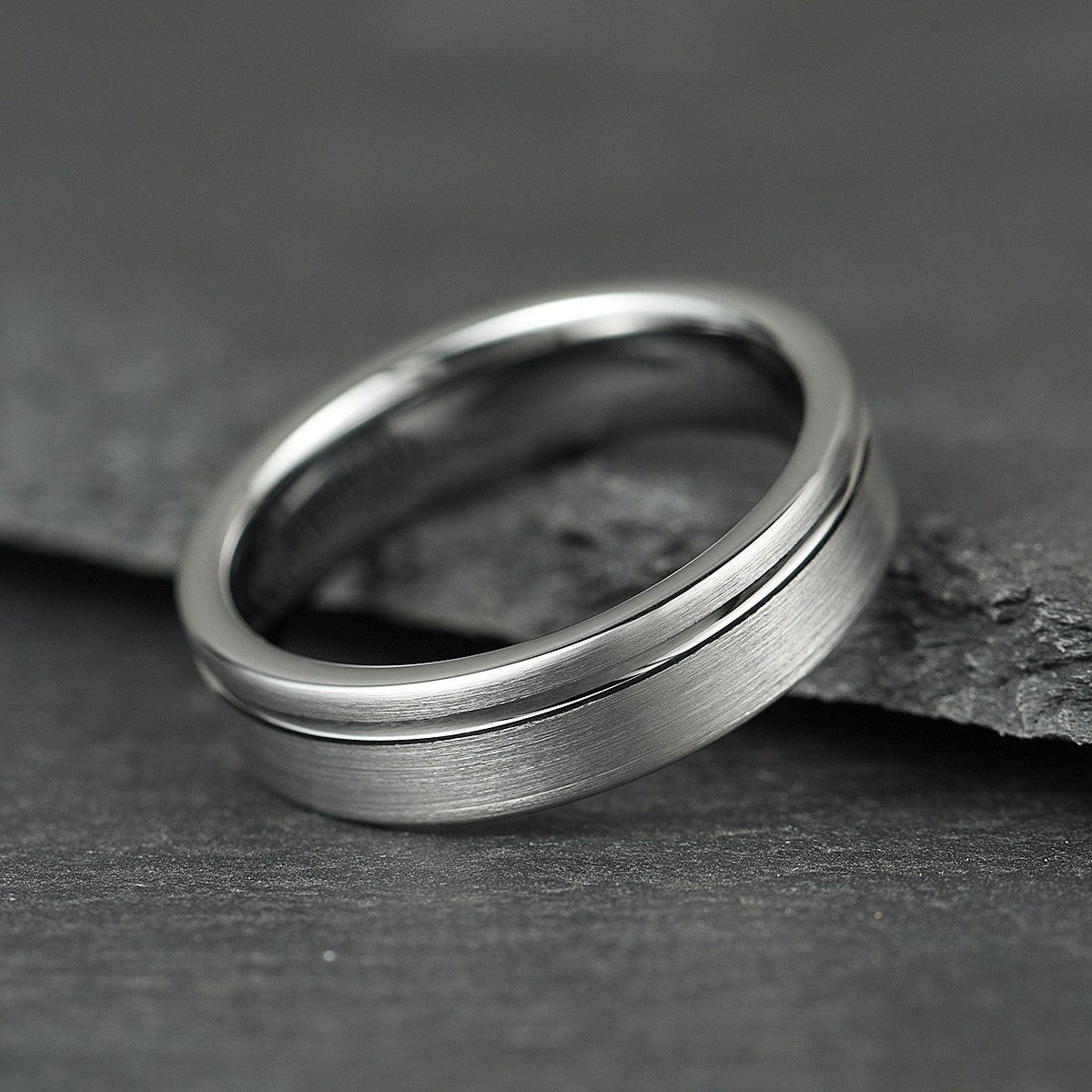 The Axis - Brushed Silver Tungsten Ring (4mm, 6mm)