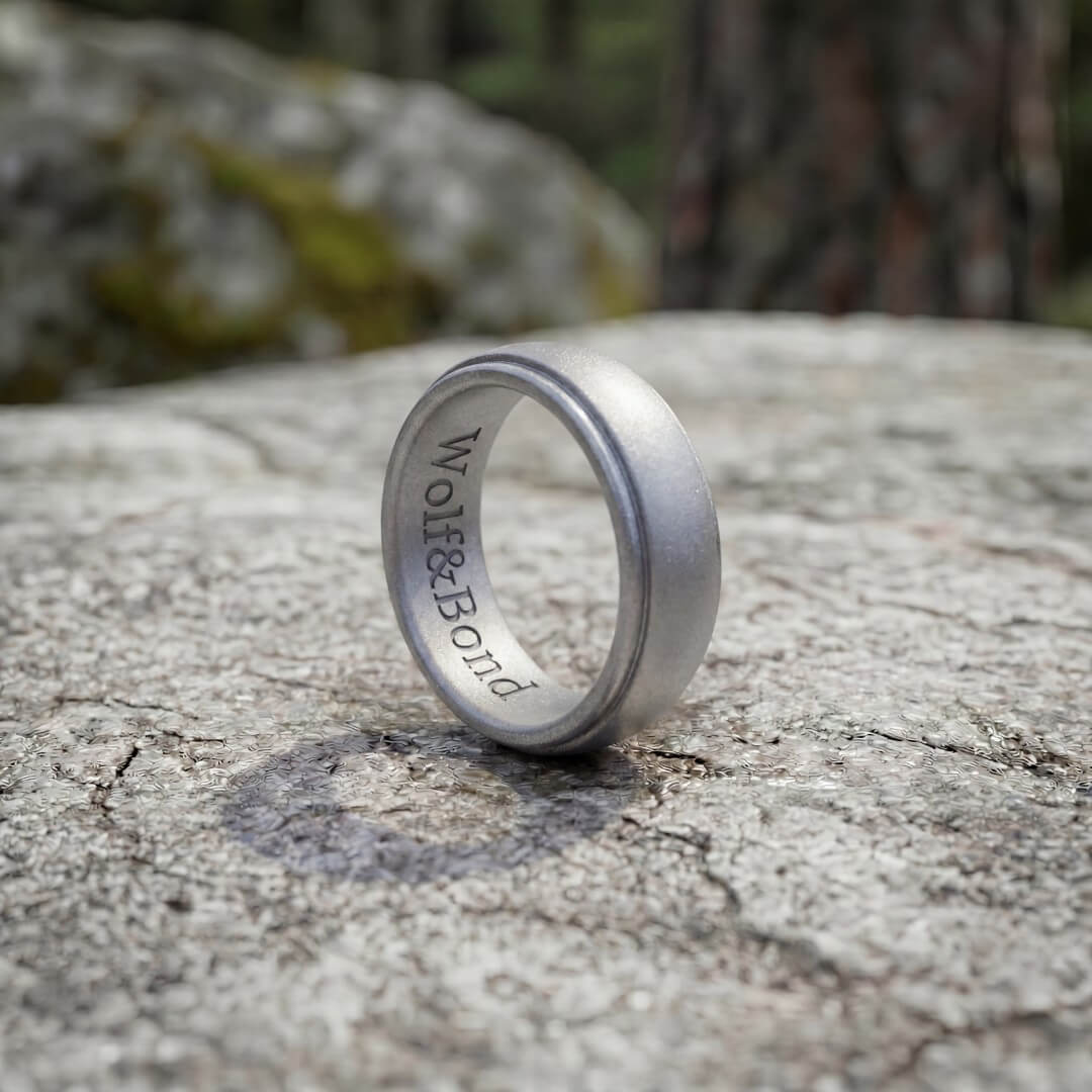 The Wolf Bevel - Silicone Ring - 8mm