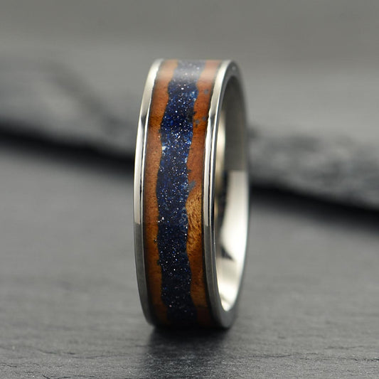The Strata - Silver Titanium Ring With Sandstone & Wood (8mm)