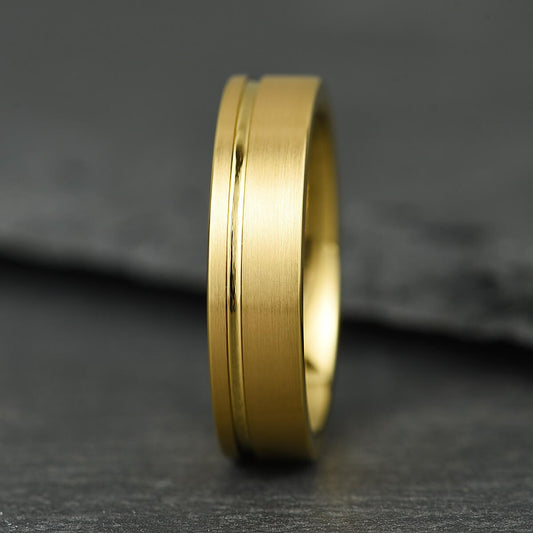 The Axis - Brushed Gold Tungsten Ring (4mm, 6mm)