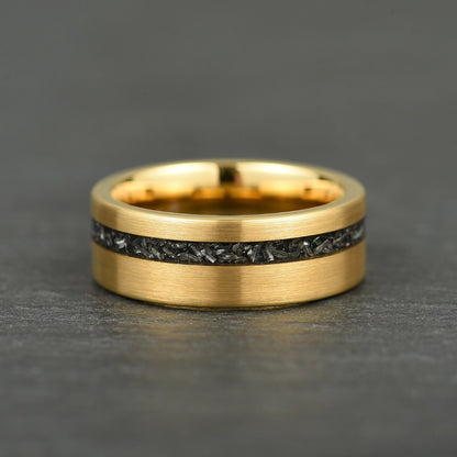 The Eclipse – Yellow Gold Smooth Tungsten Ring With Crushed Meteorite Inlay (8mm)