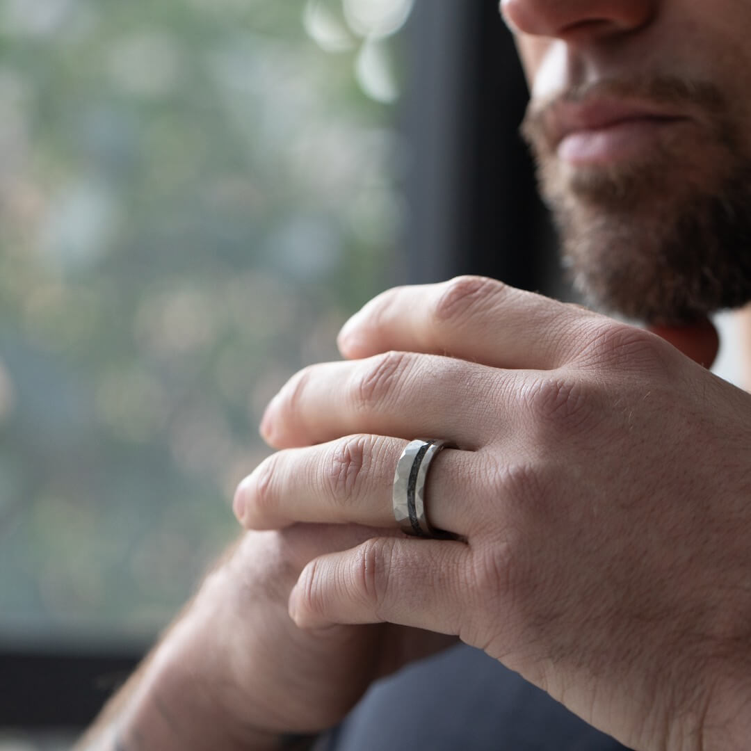 The Astra – Silver Hammered Titanium Ring With Crushed Meteorite (6mm, 8mm)
