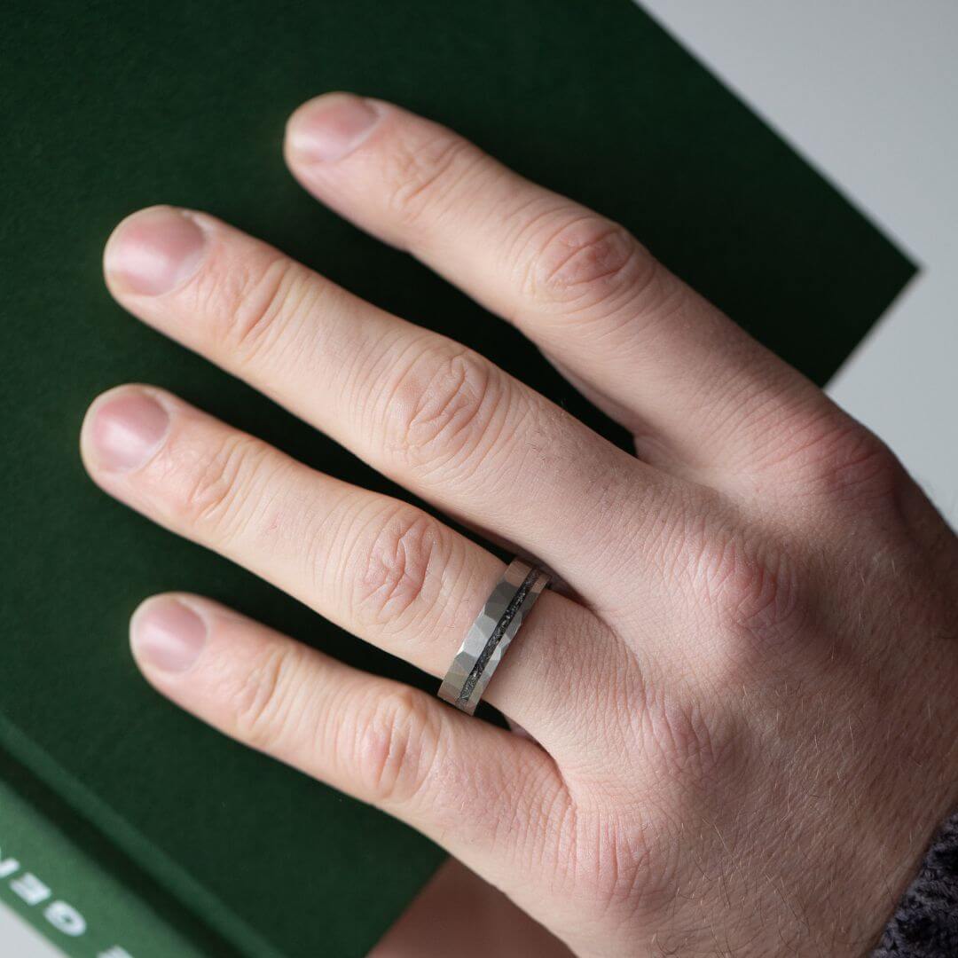 The Astra – Silver Hammered Titanium Ring With Crushed Meteorite (6mm, 8mm)