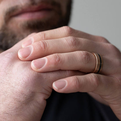 The Eclipse – Rose Gold Smooth Tungsten Ring With Crushed Meteorite Inlay (8mm)