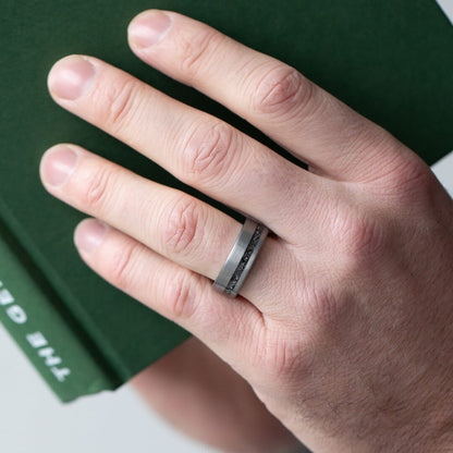 The Eclipse – Silver Smooth Tungsten Ring With Crushed Meteorite Inlay (8mm)